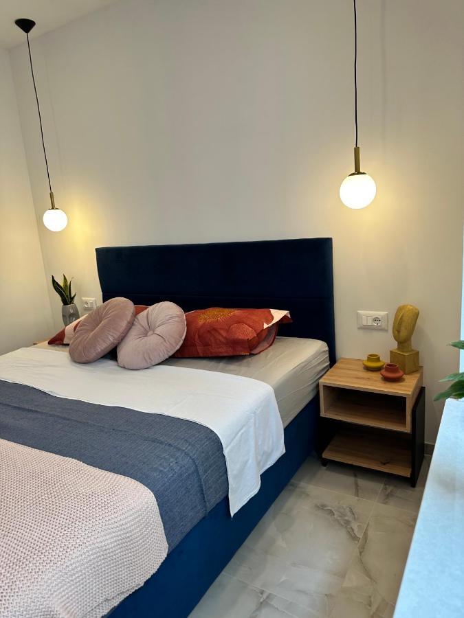 Olive View Apartment Brela Esterno foto