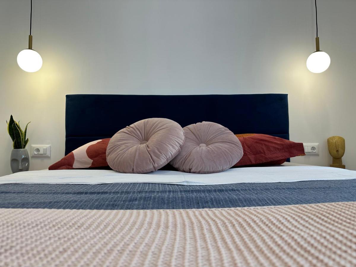 Olive View Apartment Brela Esterno foto