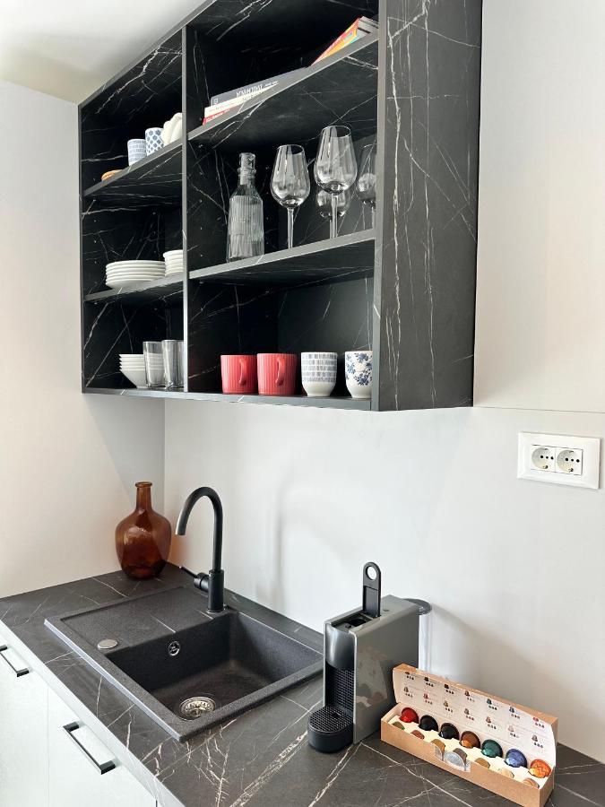 Olive View Apartment Brela Esterno foto